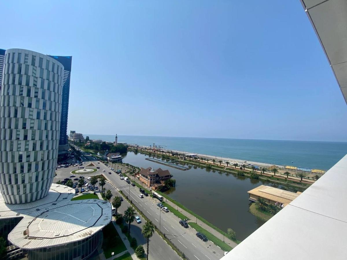 Sunshine Apartments Batumi Exterior foto