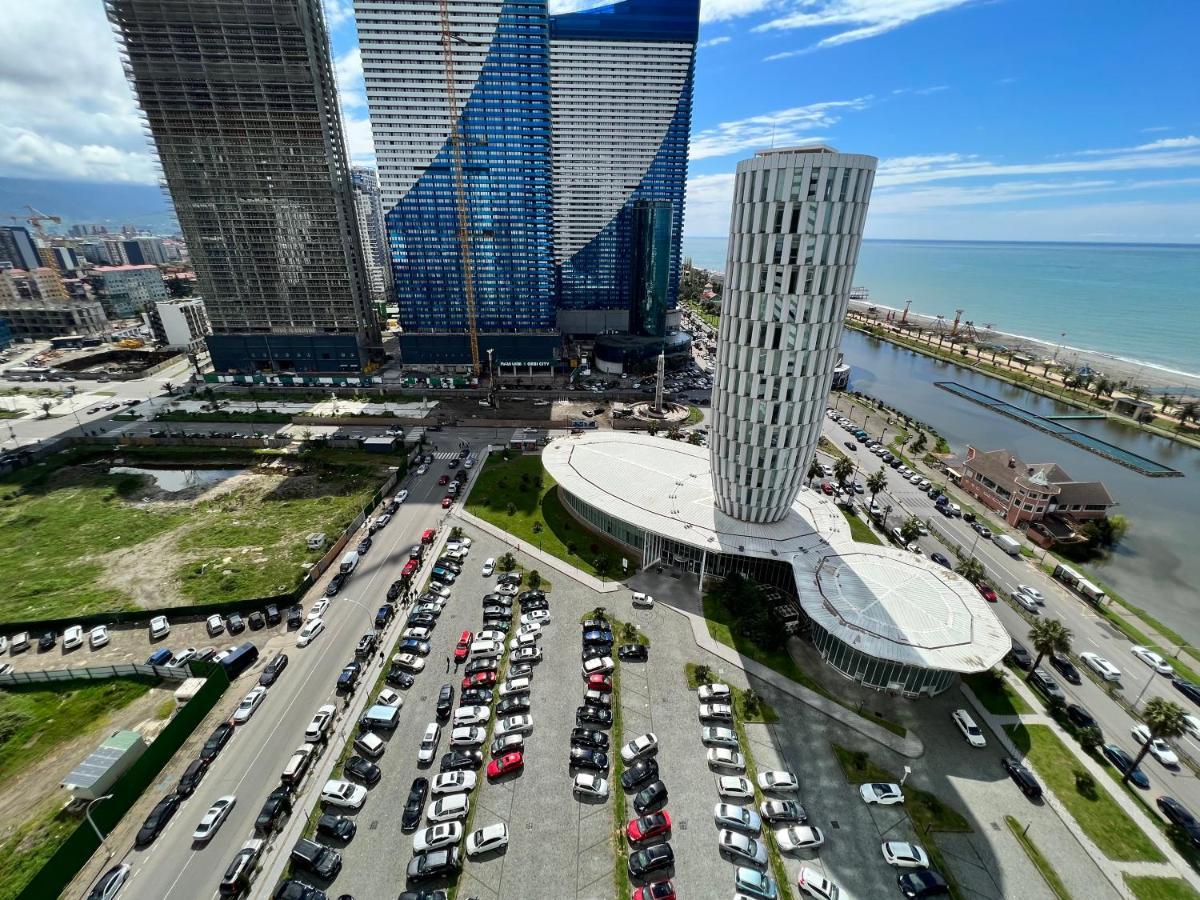 Sunshine Apartments Batumi Exterior foto