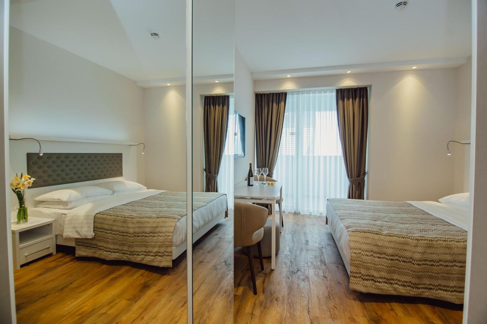 Sunshine Apartments Batumi Exterior foto